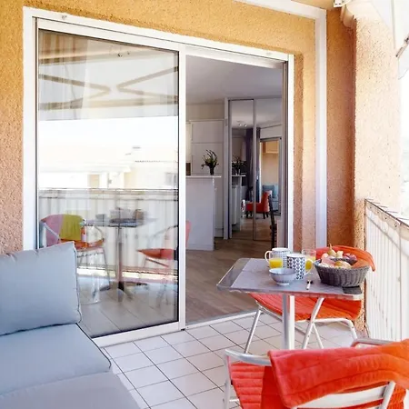 Apartment Charming 4 Studio With Pool And Garage *
